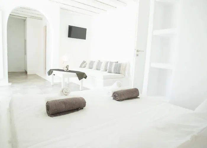 Elia Spirit And By Live&travel * Elia (Mykonos)