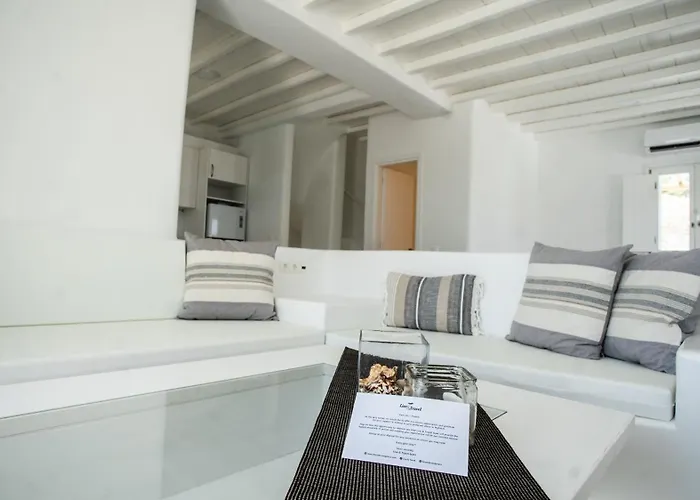 Elia Spirit And By Live&travel * Elia (Mykonos)