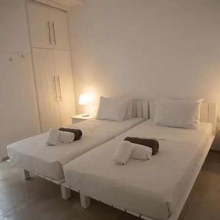 Elia Spirit And By Live&travel * Elia (Mykonos)