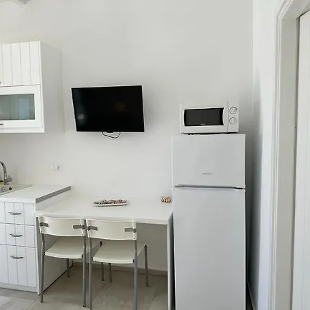Elia Spirit And By Live&travel Feriehus Elia (Mykonos)